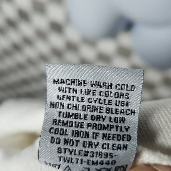 Angel Kiss daisy jean jacket crop denim L Large white daisy flower embroidered - Picture 7 of 7